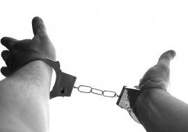 handcuffs-921290_1920